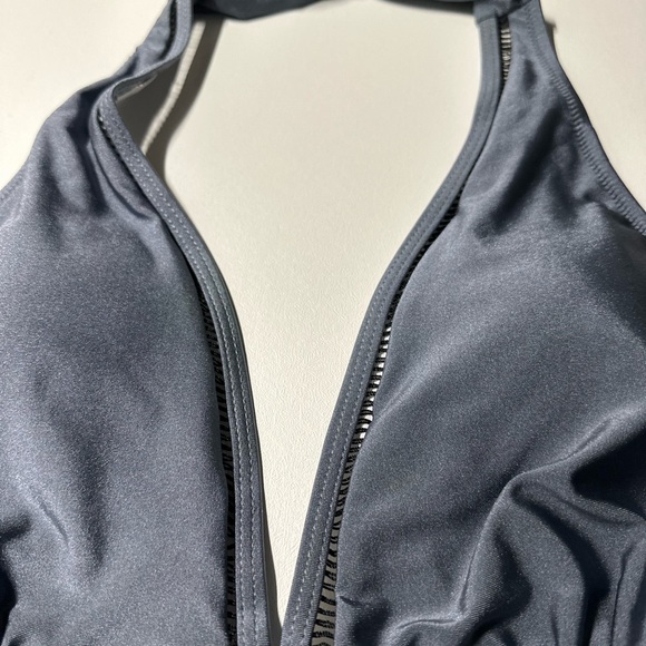 Cupshe women’s size large one piece swimsuit  tie, V-neck new‎ with tags - Picture 4 of 10